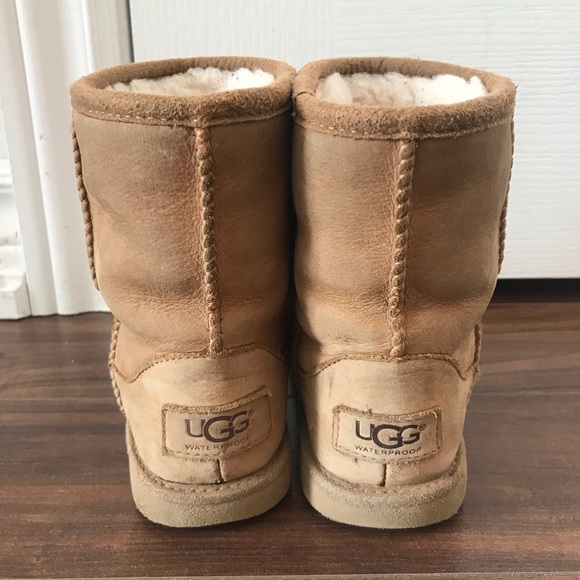 VGUC condition UGG kids boys girls toddler boots - Picture 2 of 5